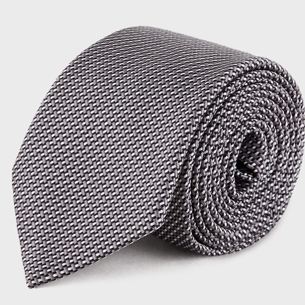 Giorgio Armani Silk Satin Men’s Tie NWT
